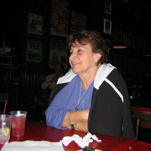 Meet your Posher, Helen